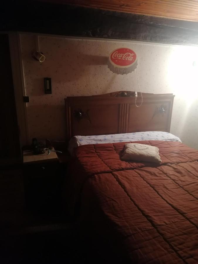 Bed and Breakfast Sam Bott Chambon-sur-Voueize Exterior foto
